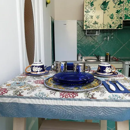 Small Wonder Tiny Town House