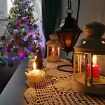 Small Wonder Tiny Town House Appartement