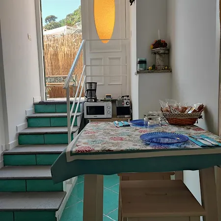 Appartement Small Wonder Tiny Town House *